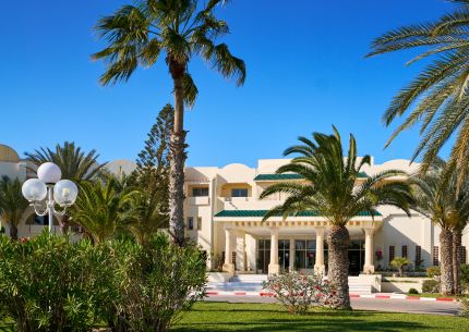 LES QUATRE SAISONS (ex. BAYA BEACH)