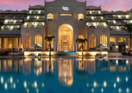 ROYAL LAGOONS RESORT & AQUAPARK